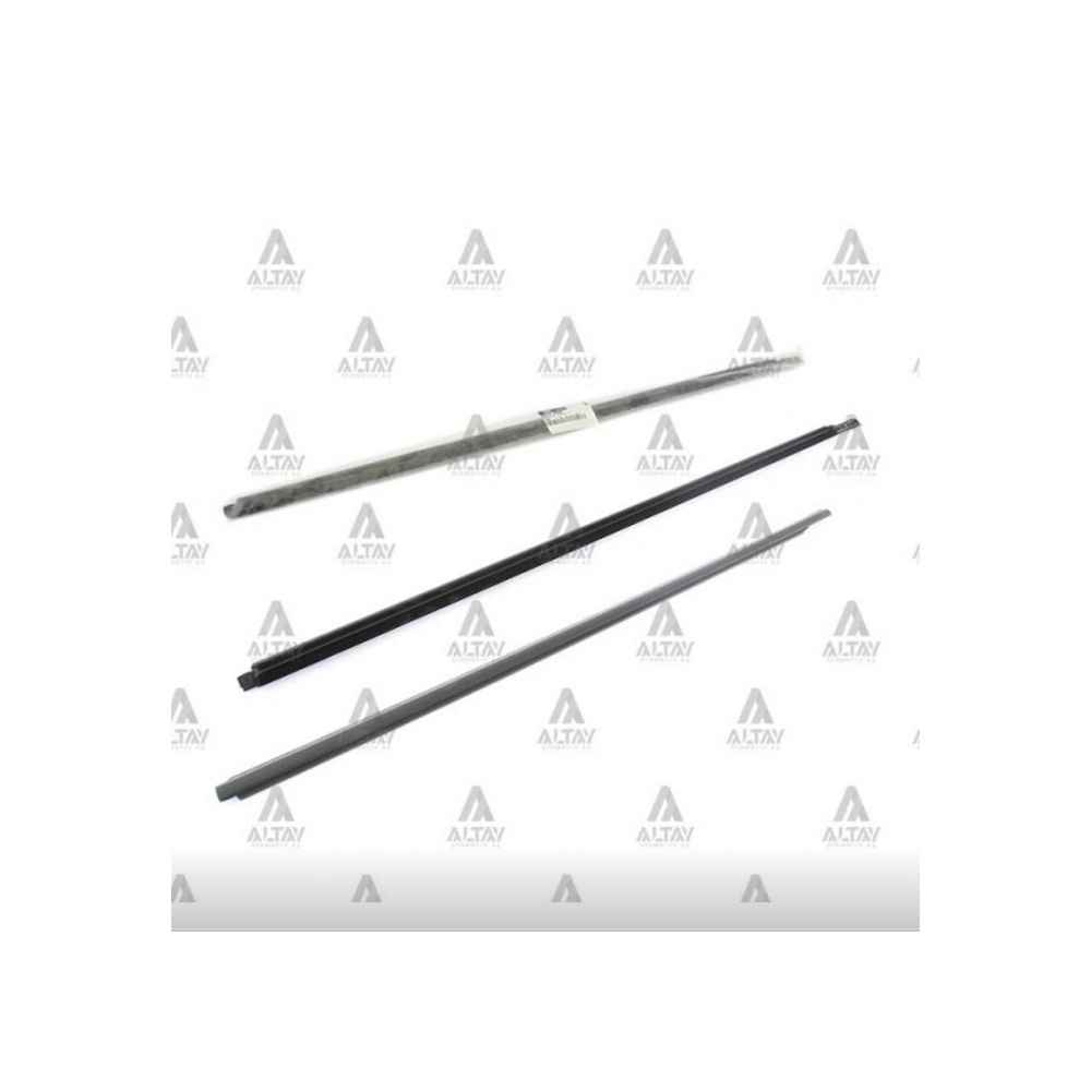 Accent 11-19 Blue Ön Kapı Dış Sol Cam Sıyırıcı - KRE-822101R000 - 82210-1R000 