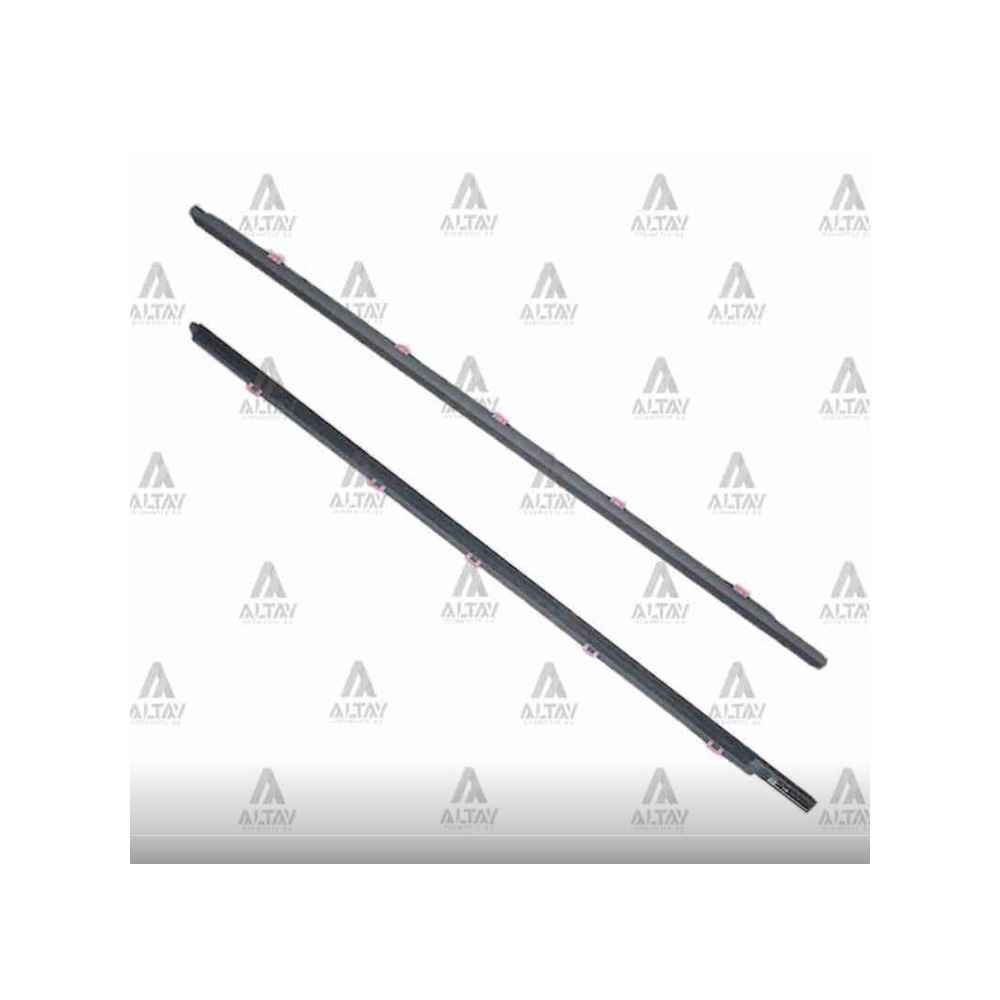 Elantra 11-13 Cam Sıyırıcı Ön Kapı Dış Sağ - KRE-822203X000 - 82220-3X000 